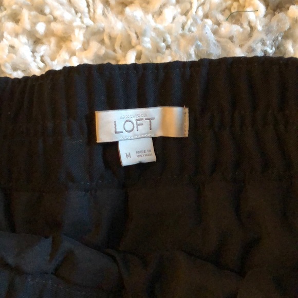 Comfy LOFT Skirt - Picture 3 of 3